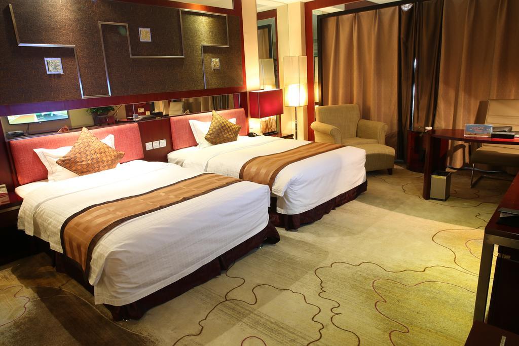 Grand Soluxe Hotel Dunhuang Bagian luar foto